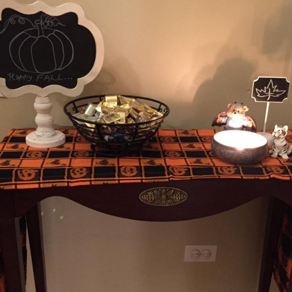 Halloween Table Runner Pumpkin Home Decor Decorative Cloth Holiday Decoration - Picture 3 of 5